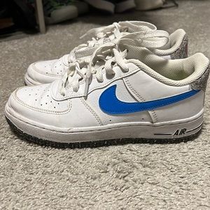 Girls Nike Sneakers
